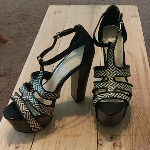 Jessica Simpson platforms - Picture 2 of 3
